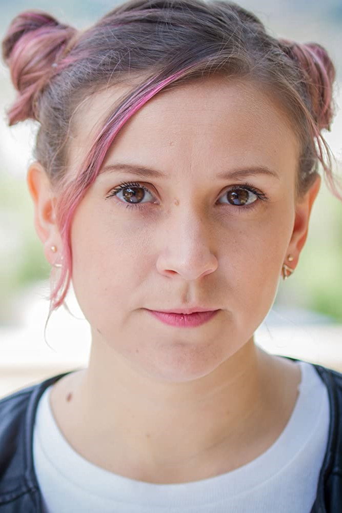 Lexi Eiserman as Vanessa in It's Still Your Bed