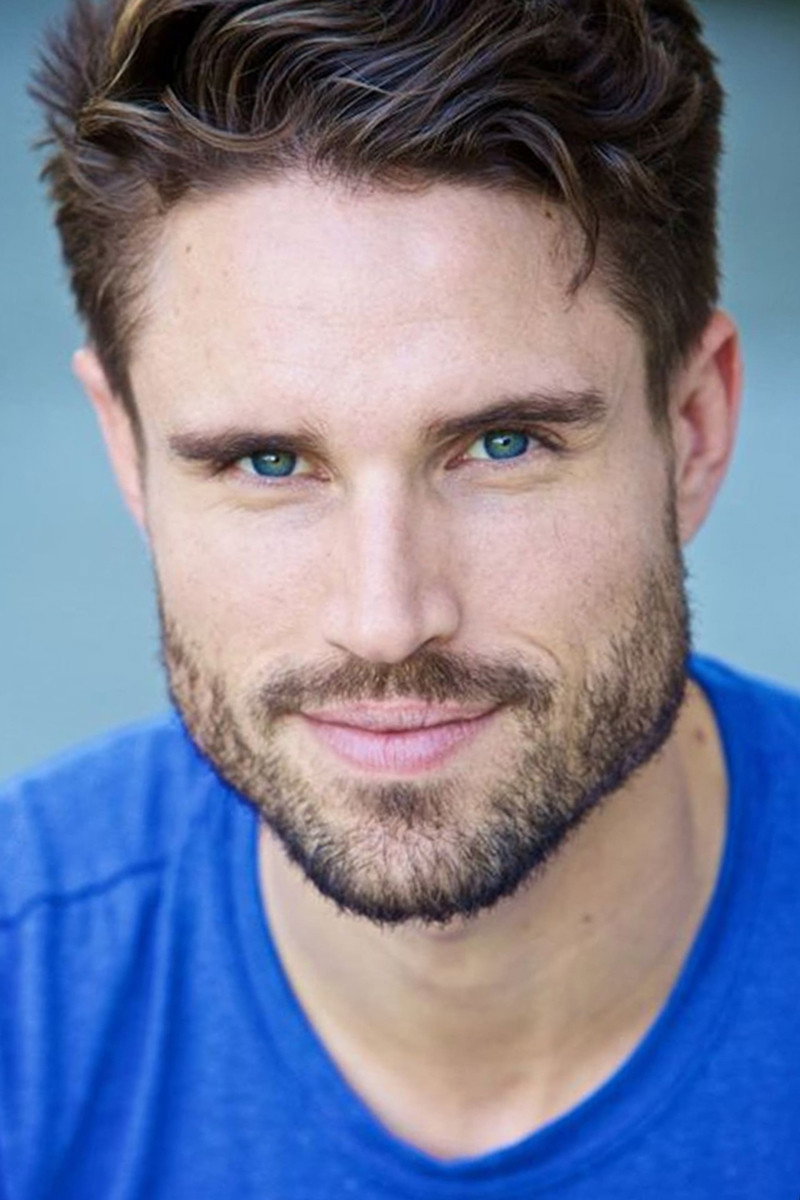 James O'Halloran as Noah Bardon in When Love Springs