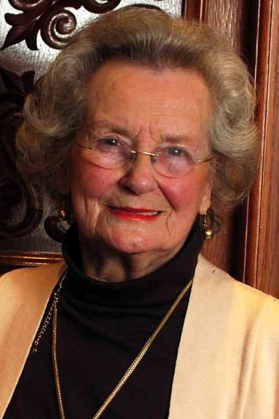 Margaret John as Sarah Hammond in A Mind To Kill