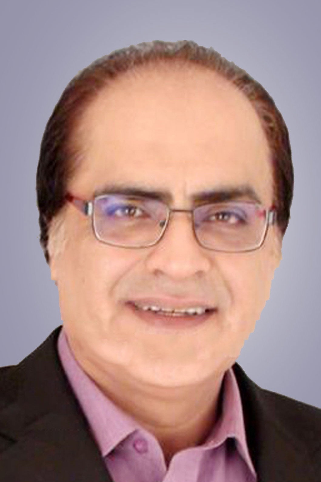 Mehmood Aslam as Narmeen's father in Deewangi