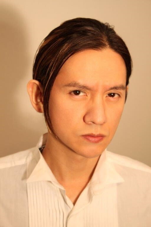 岡本健一 as Tomohiro Murata in My Grandma