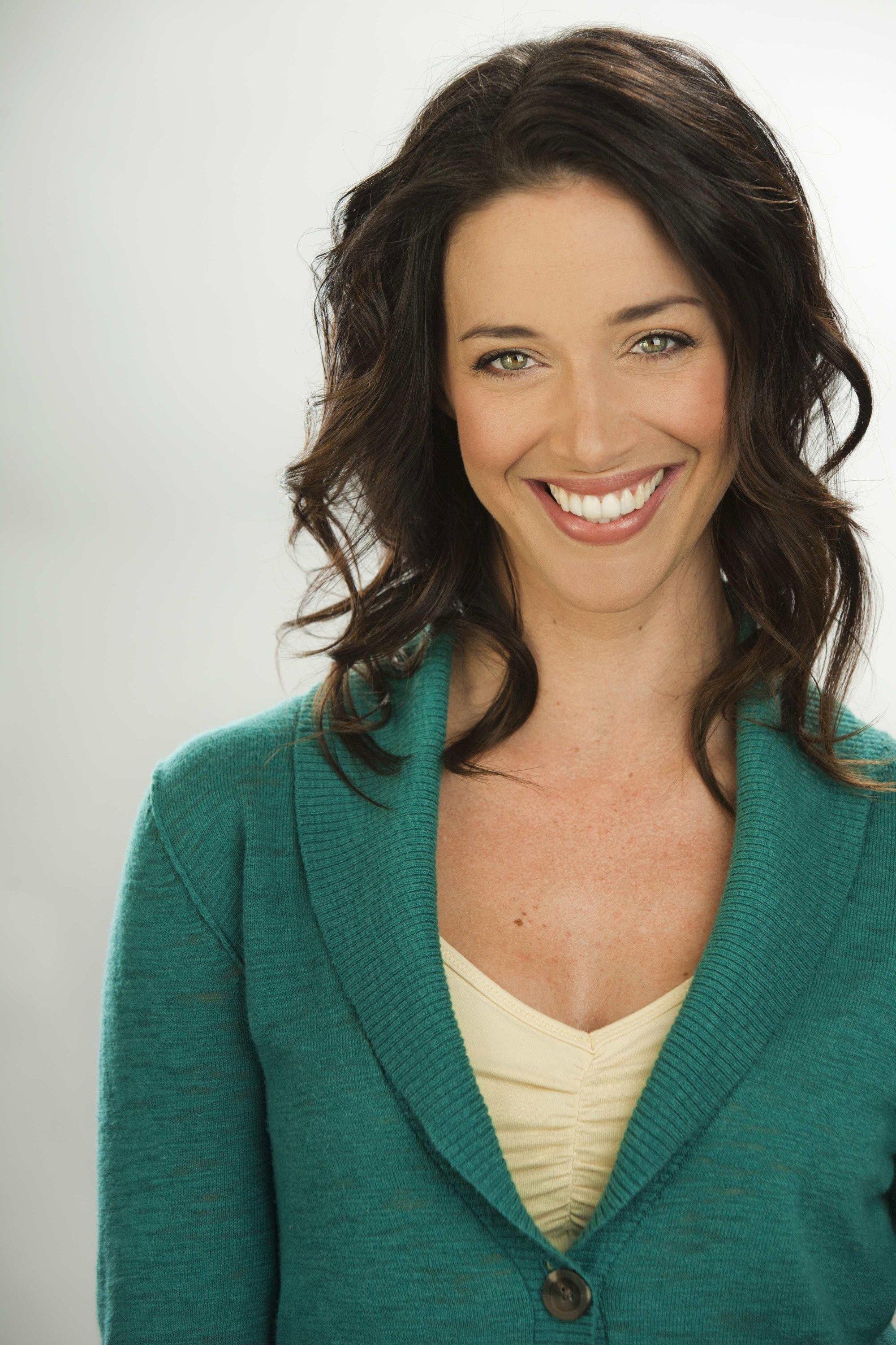 Candida Rodriguez as Sarah in Chocolate Milk