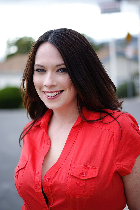Leah Ann Cevoli as Mary in Blind Spot