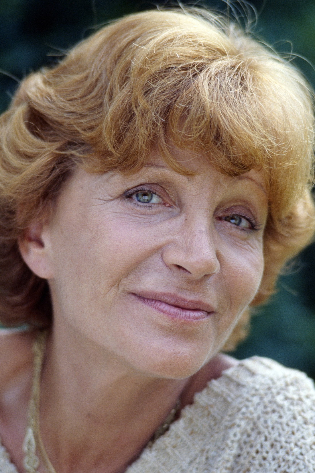 Maria Pacôme as Lucie Jumaucourt, directrice du cours Louis XIV, professeur de philosophie in The Under-Gifted