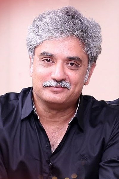 Mathew Varghese as Suresh in Igloo