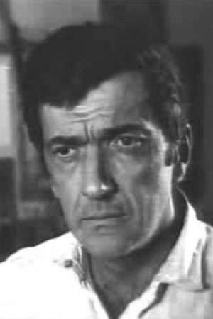 Avtandil Varazi as Nico Pirosmanichvili in Pirosmani