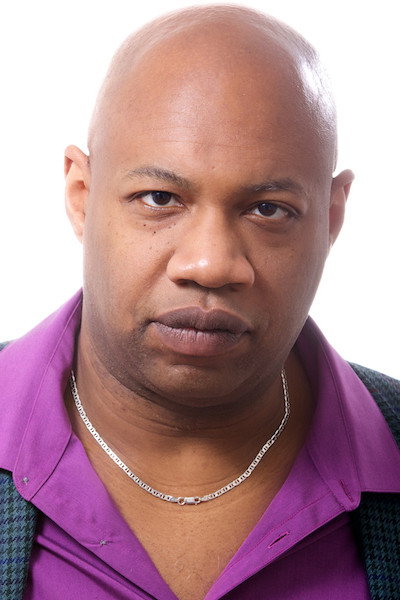 Kwasi Songui as Big Cecil in Brick Mansions