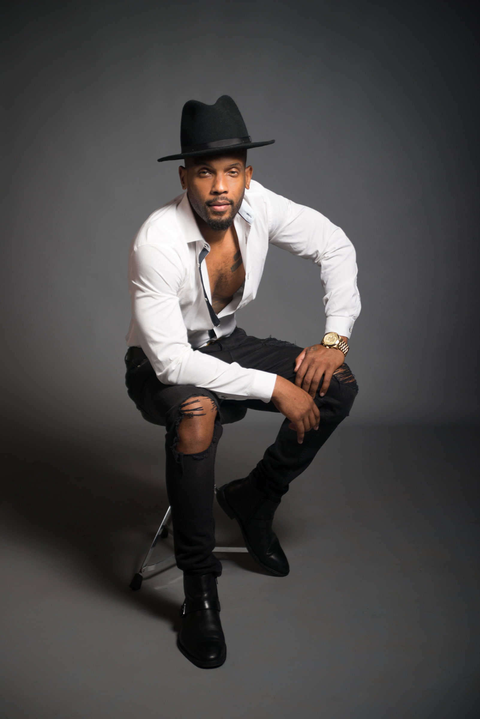 Courtney Glaude as Dereck Belle in Blink