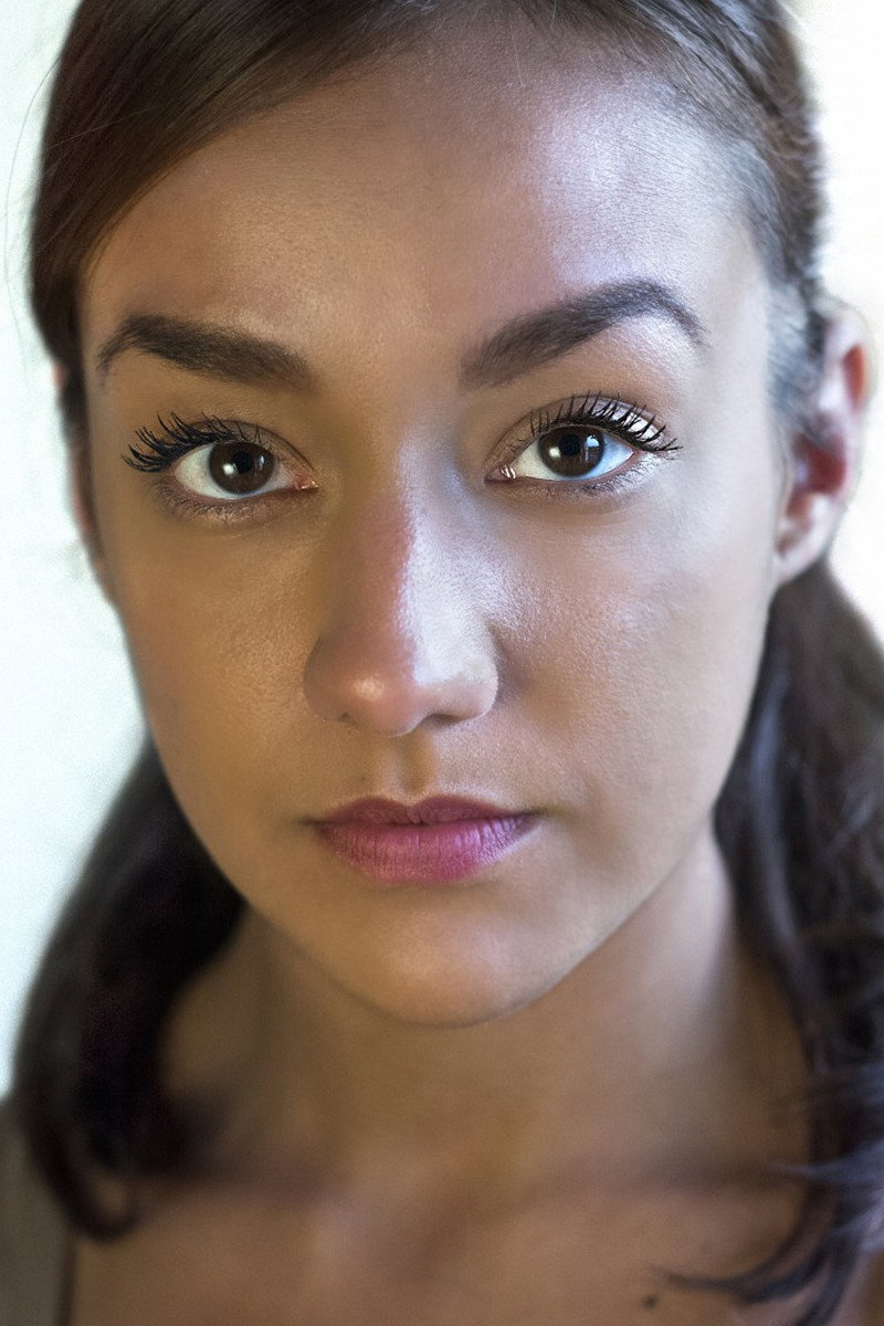 Shala Nyx as Rachel in Knock Down Ginger