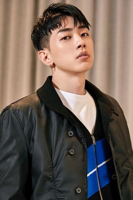 그레이 as Self - Producer in Show Me The Money