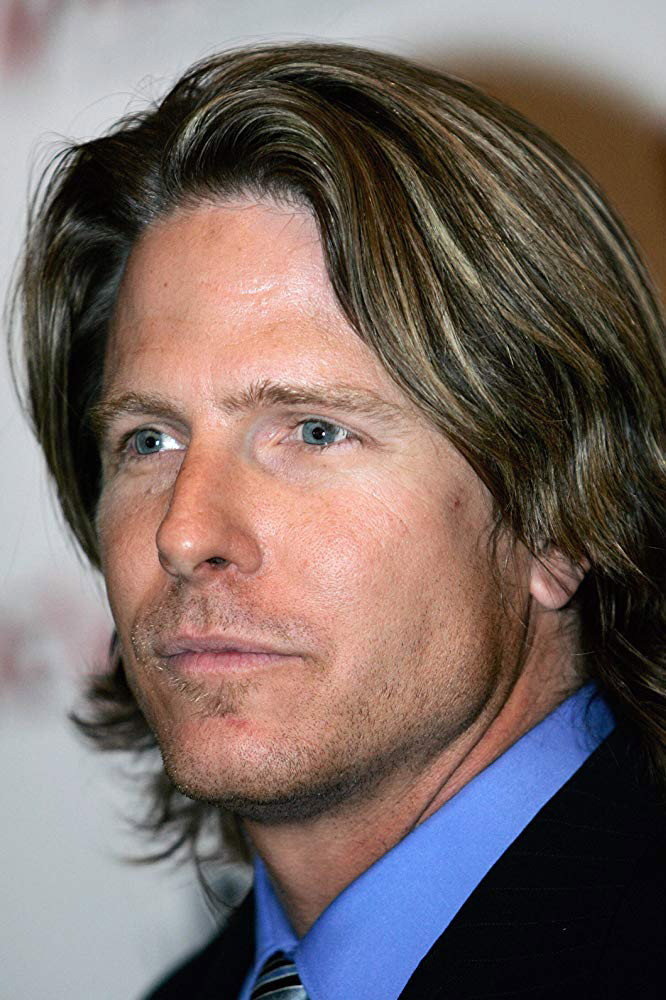 Paul Michael Robinson as Haffron in Emmanuelle: First Contact
