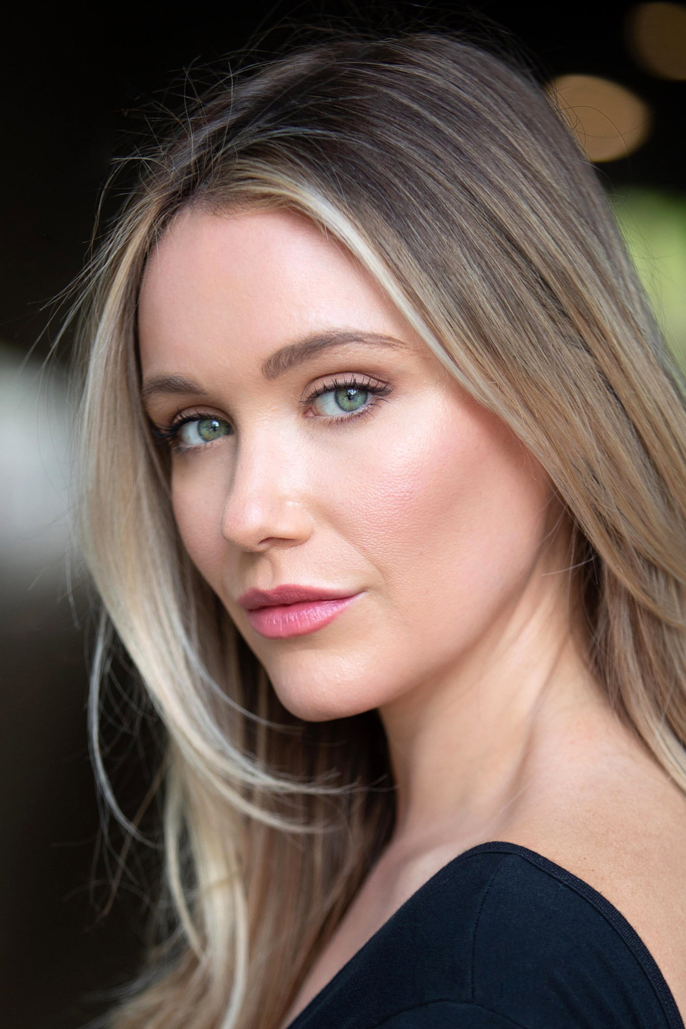 Katrina Bowden as Jamie in A Line of Fire