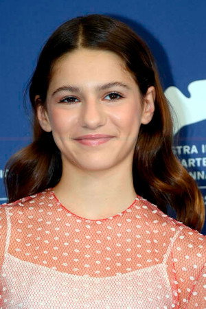 May Nivola as Steffie Gladney in White Noise