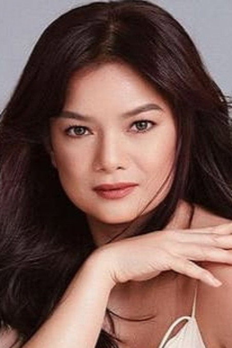 Meryll Soriano as Aning in Kahit Minsan Lang
