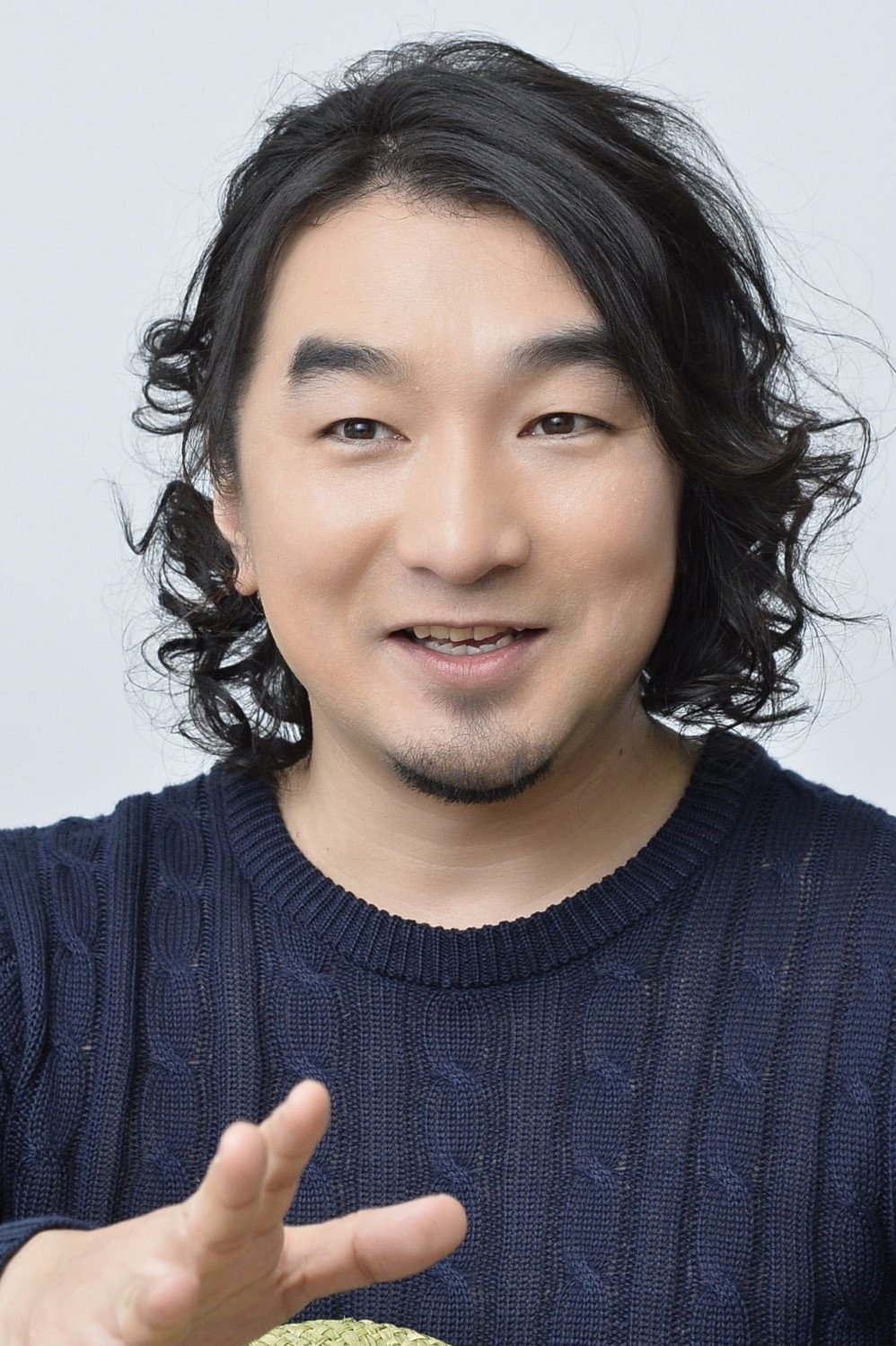 池田鉄洋 as Toru Suga in The Snitch's Serenade: Tokyo Metropolitan Police Case File