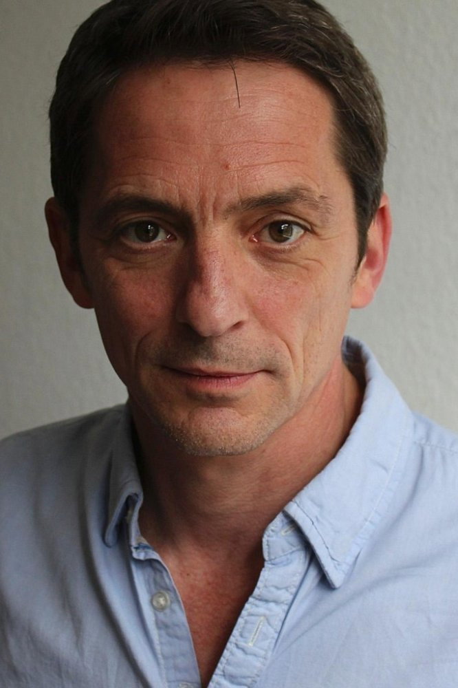 Stefan Gebelhoff as Chris Borchert in Westerdeich