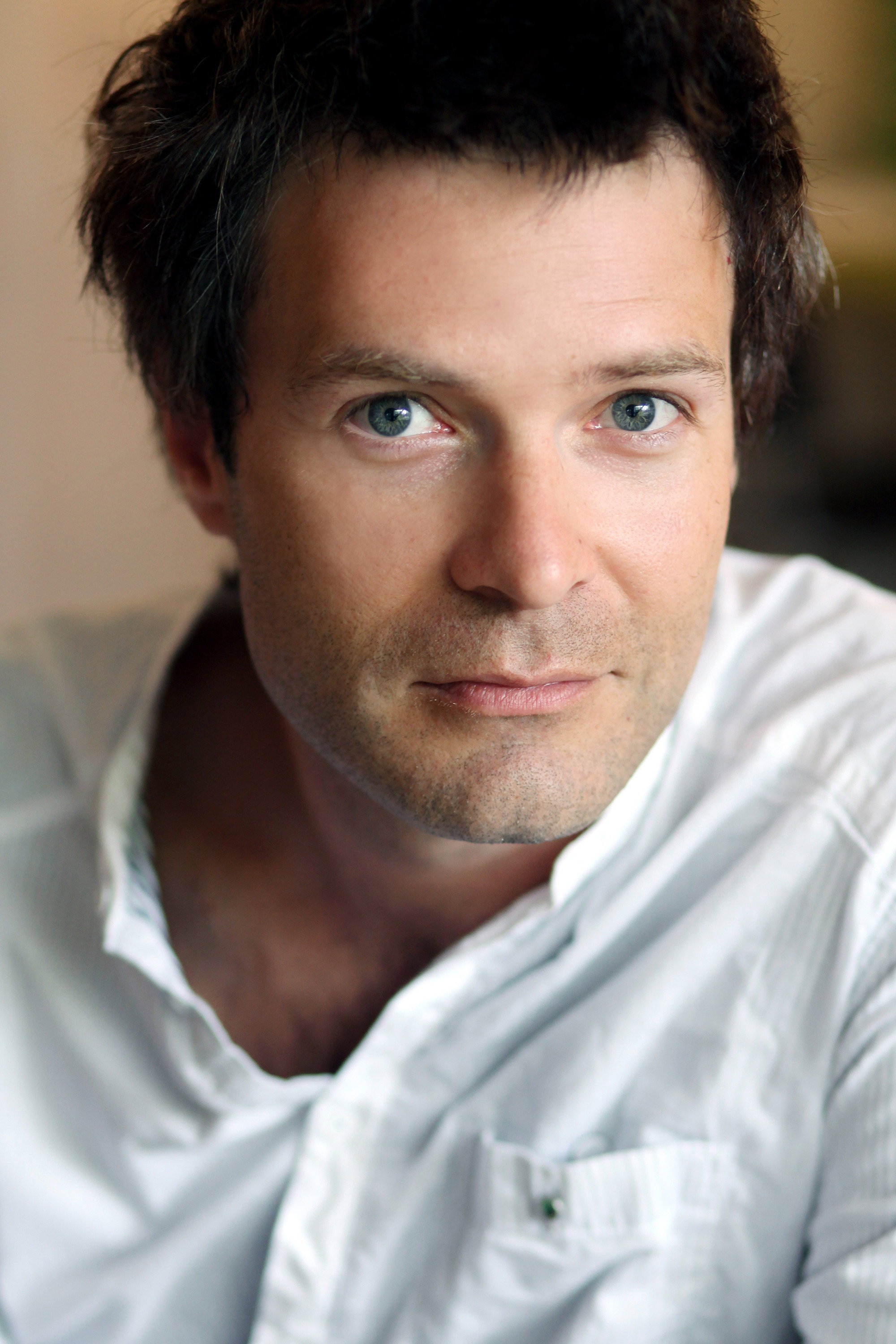 Stéphane Archambault as François in Looking for Alexander