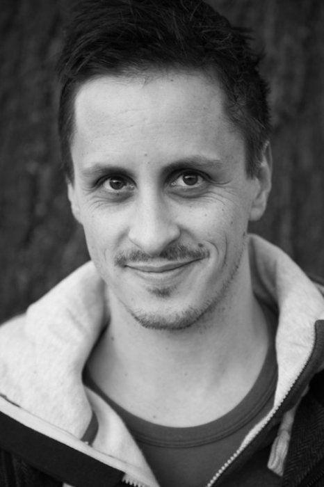Caspar Kaeser as Oswald in Quick'n'Clean
