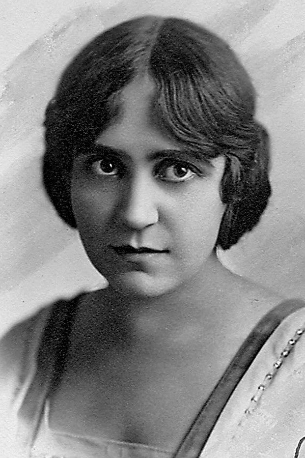 Iva Shepard as Mrs. Foster in The House That Jack Built