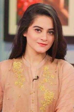 Minal Khan as Isra in Ishq Hai