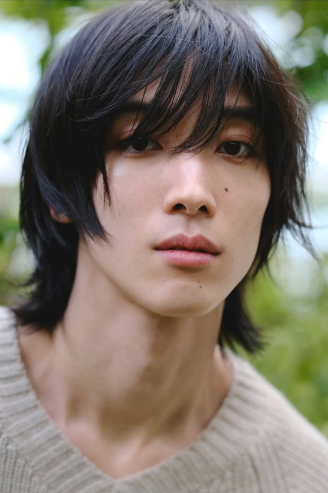 四坂亮翔 as Haruto Serizawa in Popular Serizawa Acts Weird Around Me