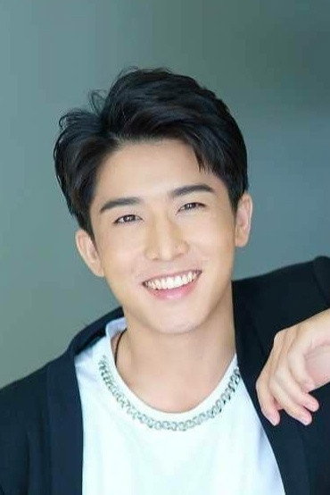 Samitpong Sakulpongchai as Nathee in Hak Lai, My Lady