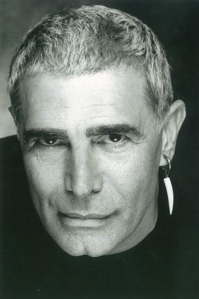 Gianni Macchia as Pablo Serenelli in Le Musk