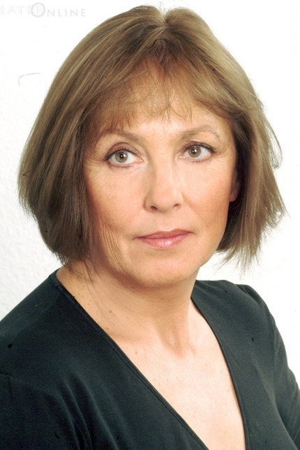 Egri Márta as Ambra in Three on the bench