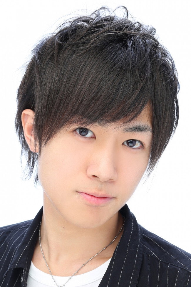 上西哲平 as Hikari Tsutsui (Voice) in Real Girl