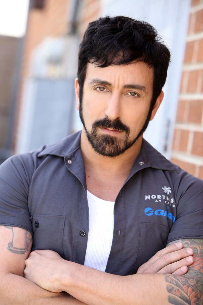 Mario Diaz as Rod in Shit & Champagne