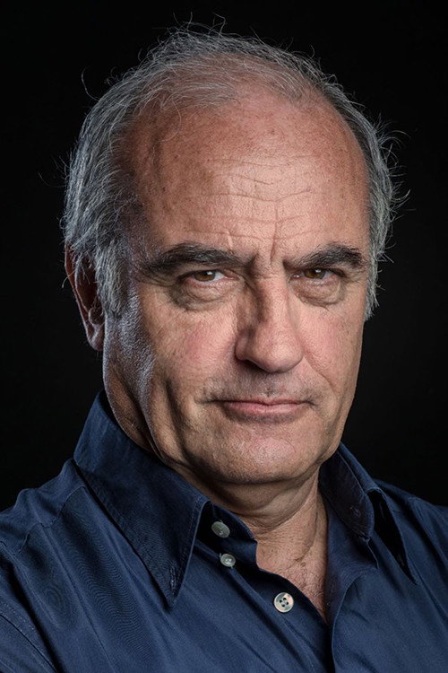 Francesc Orella as Self - Narrator (voice) in La gran il·lusió, relat intermitent del cinema català