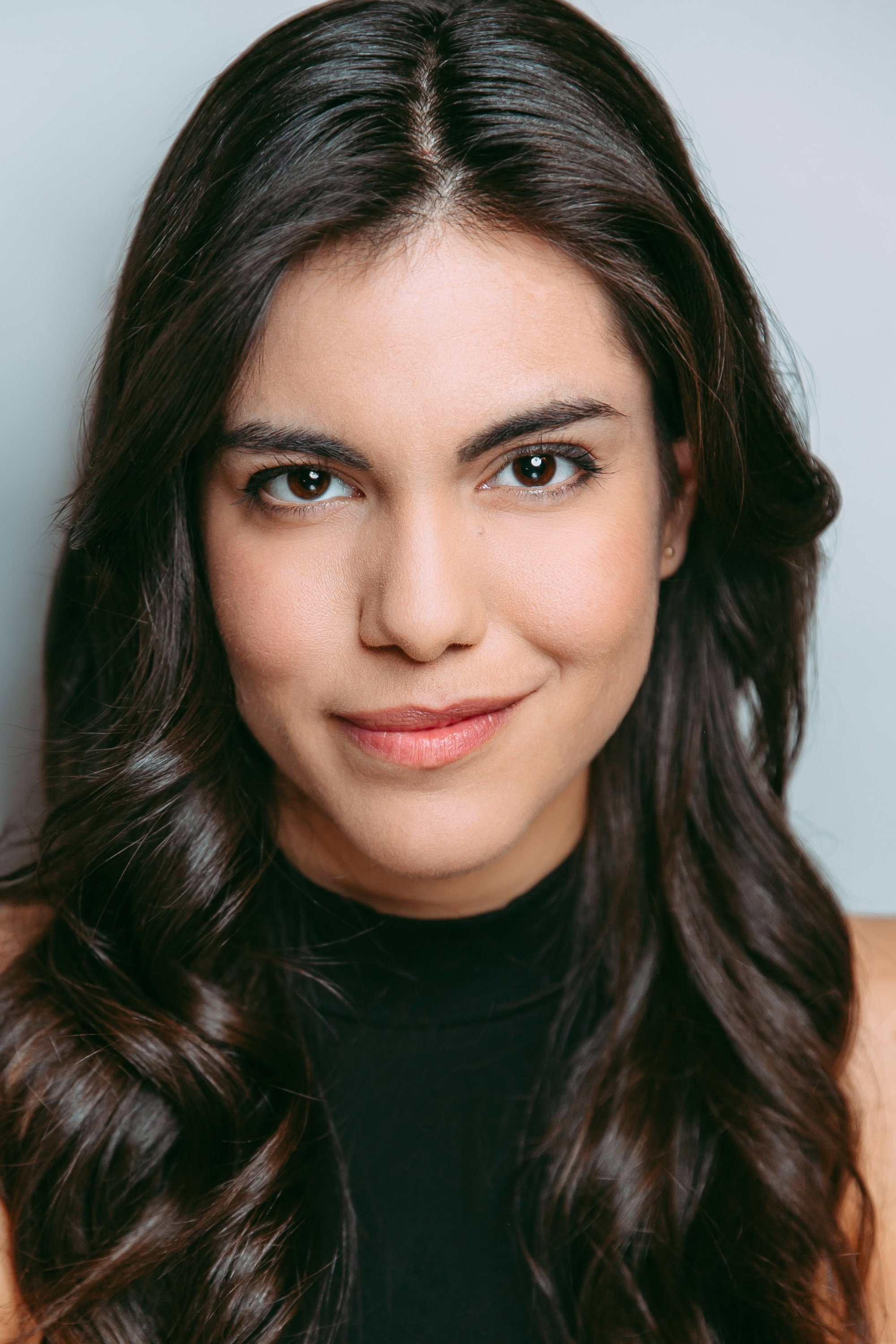 Veronica Long as Clara in All I Need for Christmas