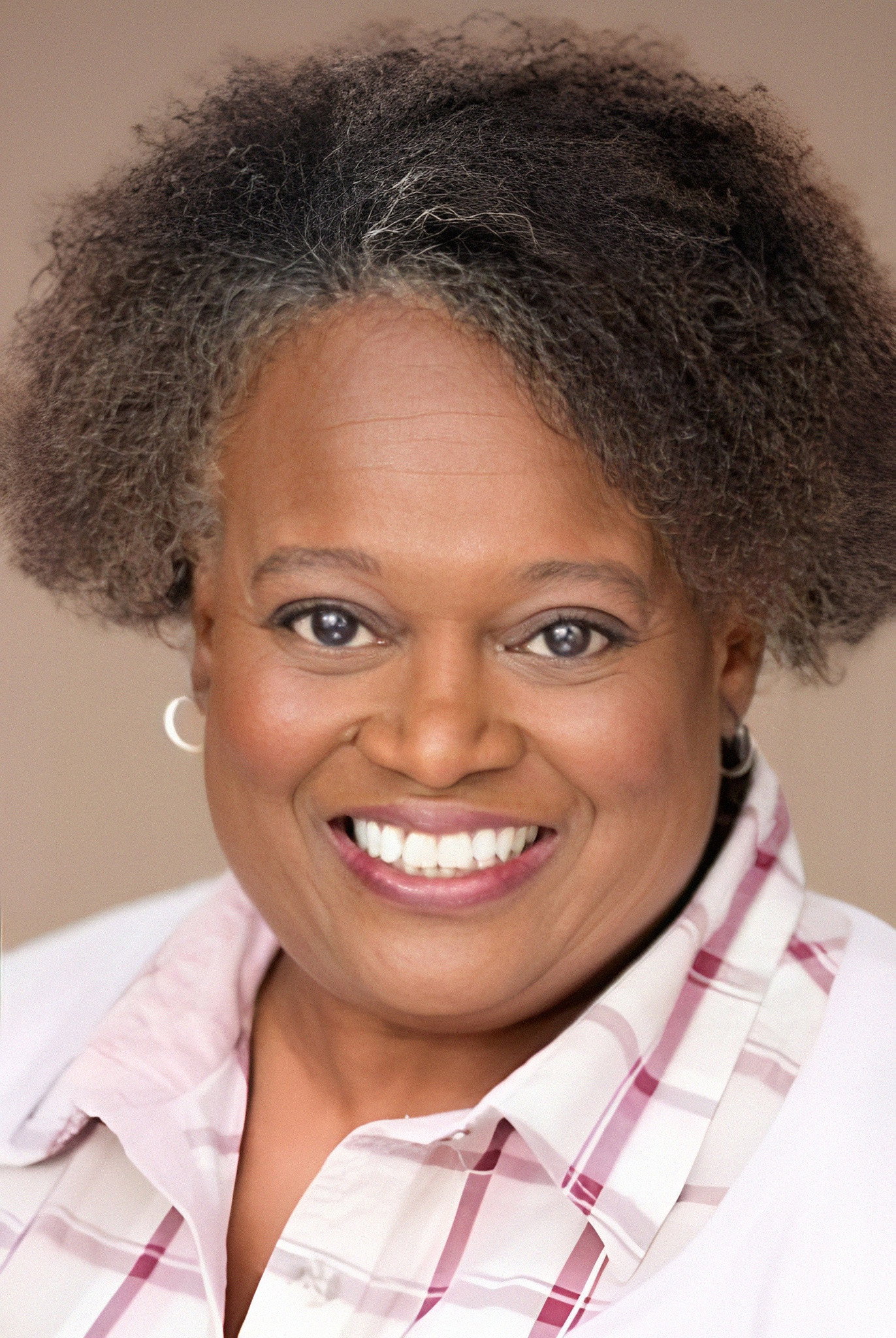 Marilyn Harris Smith as Ghetto Girl's Grandma in Repos
