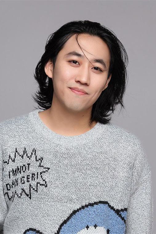 李洋 as 张恒 in The Age of Cosmos Exploration