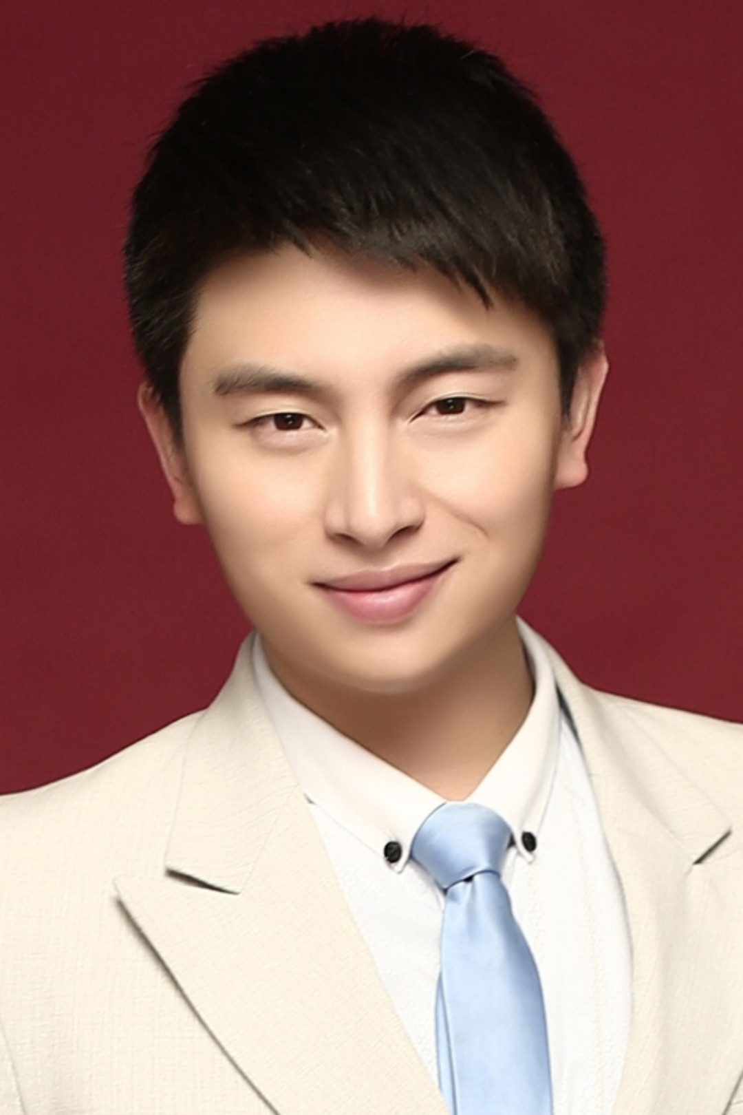 张乃天 as KK in The Second Woman