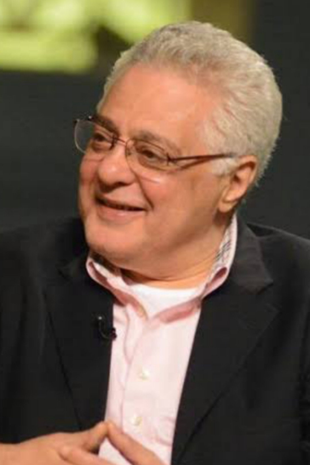 Tawfiq Abdel Hamid as عزيز in Morning and Evening Talk