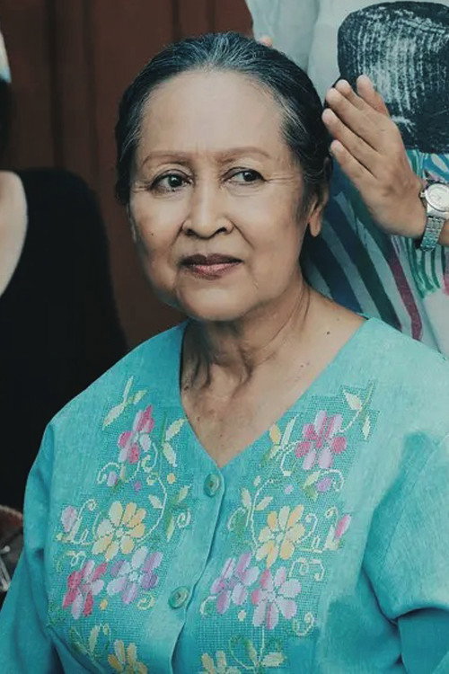 Tatiek Wardiono as Bu Sri in Indonesia Itu Senyum