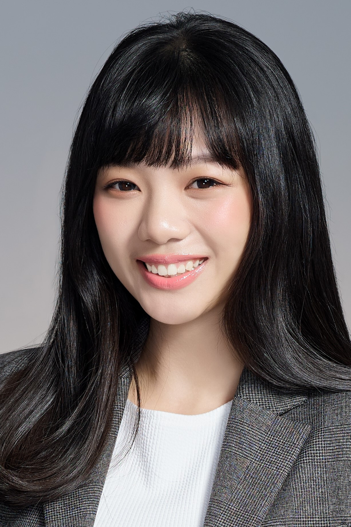 Wenny Lin as Self - Host in Atom Boyz