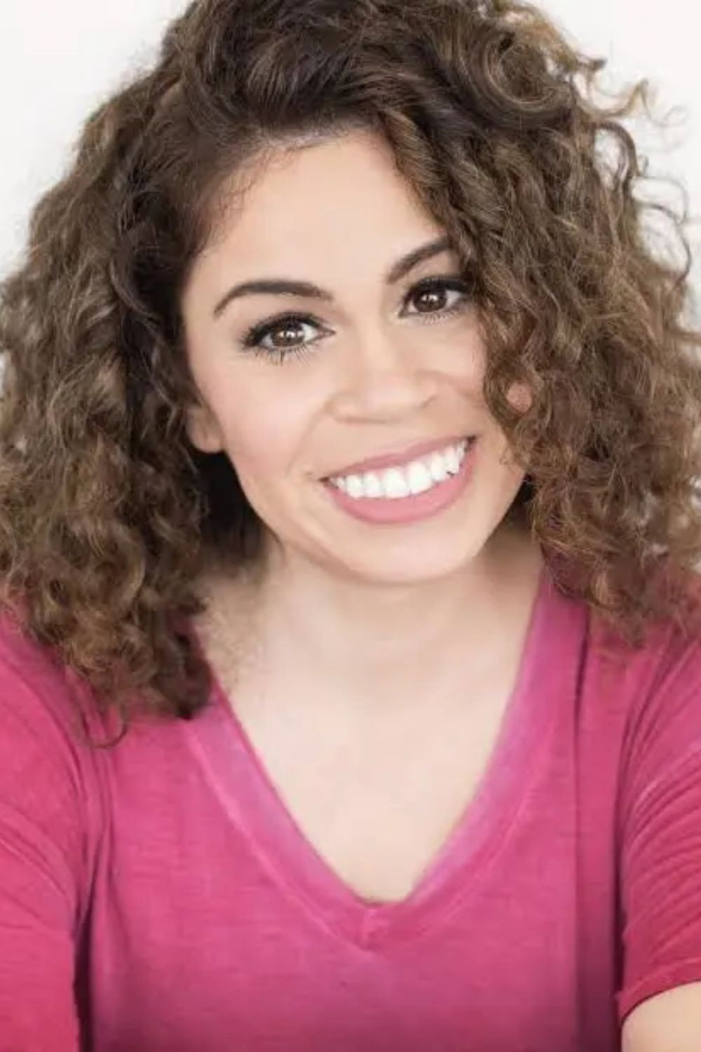 Laura Megan Stahl as Sunny Madison (Voice) in Rainbow High