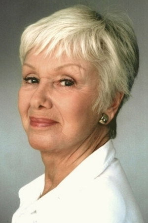 Maria Sebaldt as Self in Germaine Damar – Der tanzende Stern