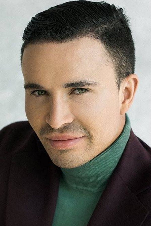 Gustav Salinas as Danser in Vild med dans