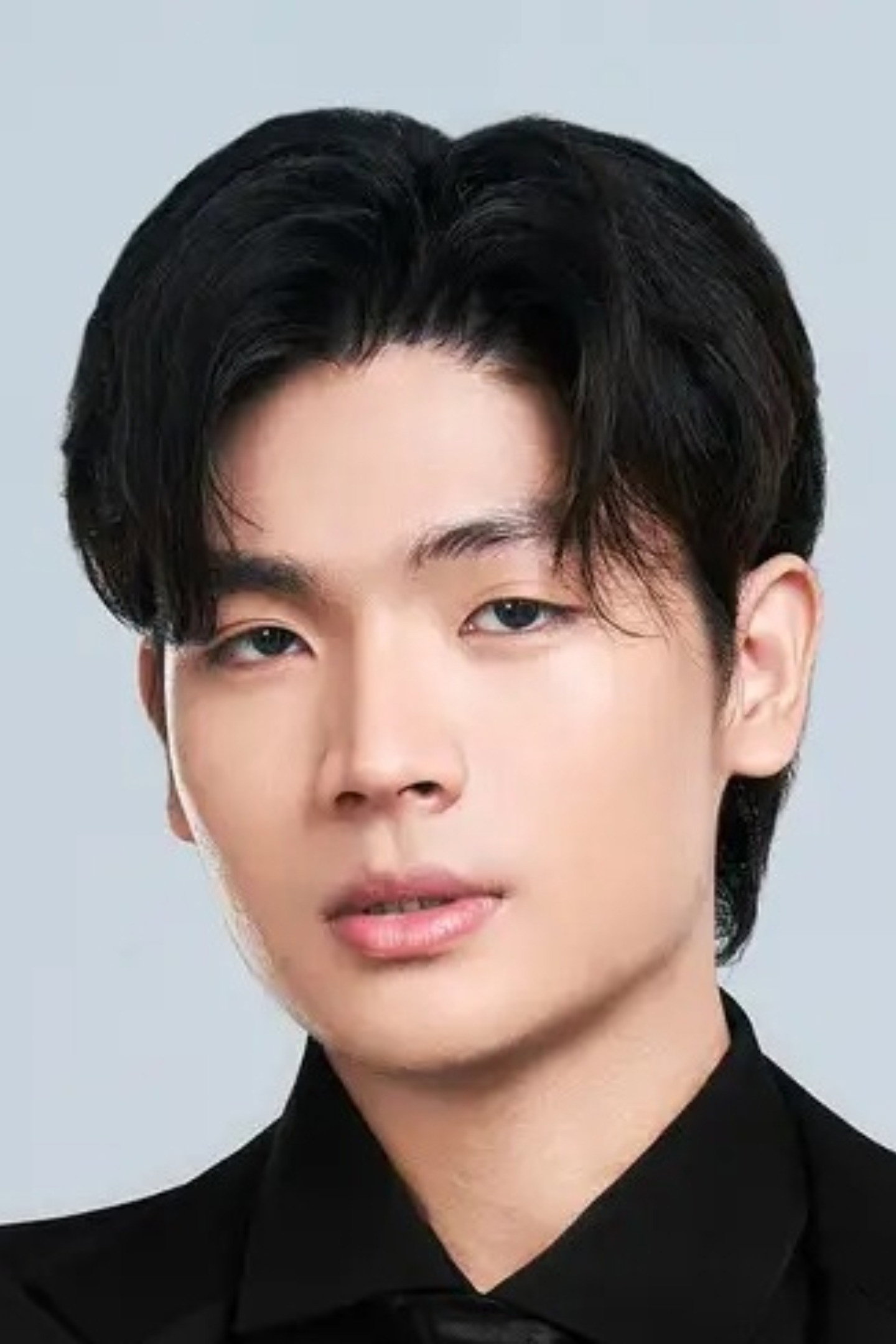 Aung Lwin Moe as Thaw Zin in The Two Of Them