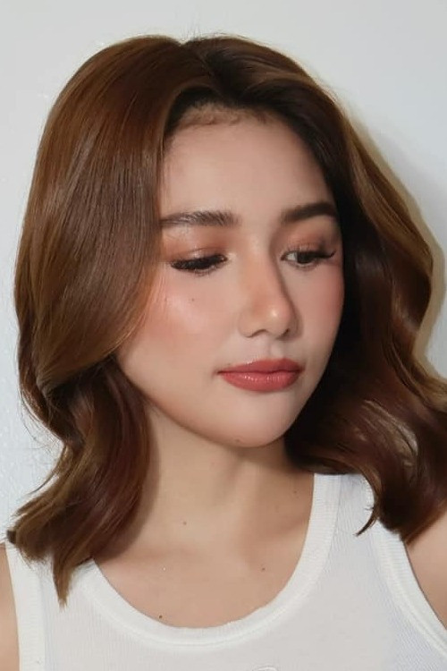 Faye Lorenzo as Hazel in The Vigil