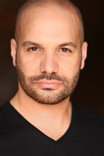 Alex Pérez as Agent Frankie in Float