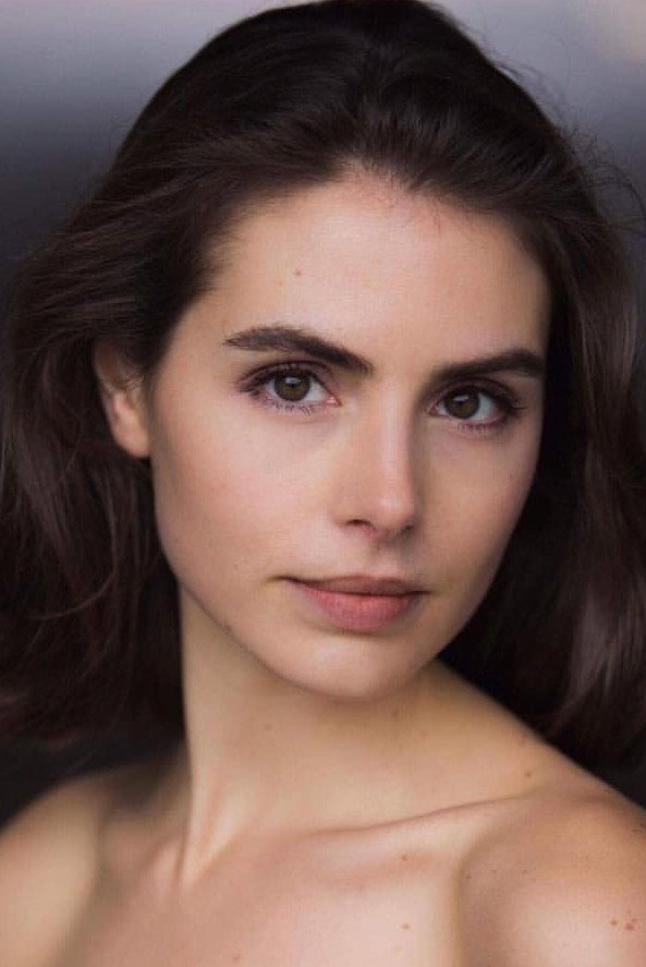 Genevieve Gaunt as Young Linda in Arthur's Whisky