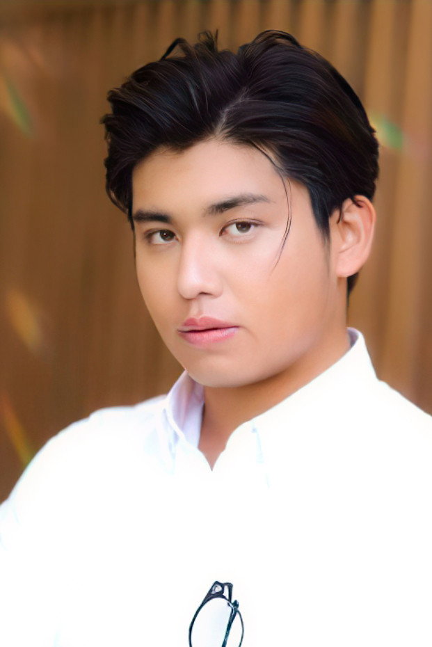 Phubeth Tharathonchanakul as Phuri in Oxygen: The Series