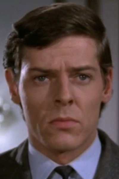 Willy Rathnov as Kjeld in Weekend