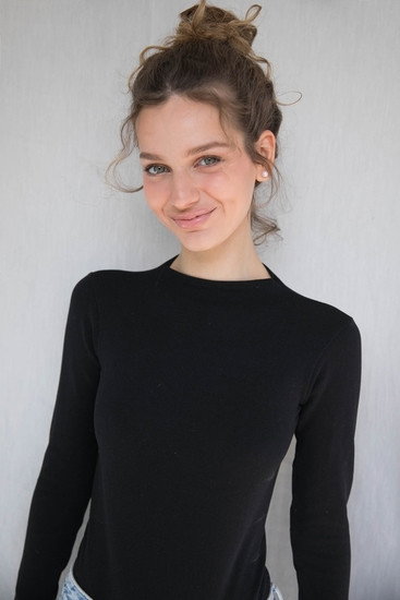Andrea Lovitch as Sofia Danzi in La Recrue