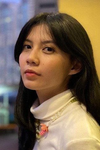 Gisellma Firmansyah as Dinda in Foxtrot Six
