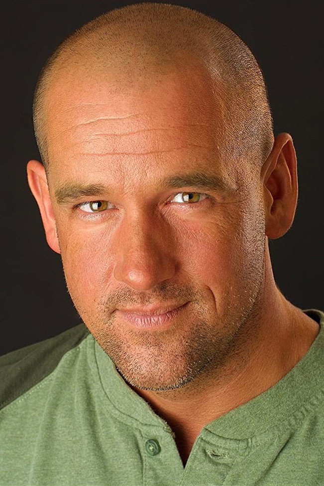 Kenneth Wayne Bradley as Bobby Barker in Room